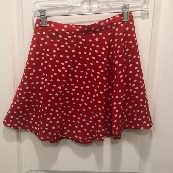 Verge Girl red polka dot skirt - Picture 3 of 4